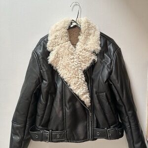 H&M Black Leather Jacket with Cream Shearling Collar XL
